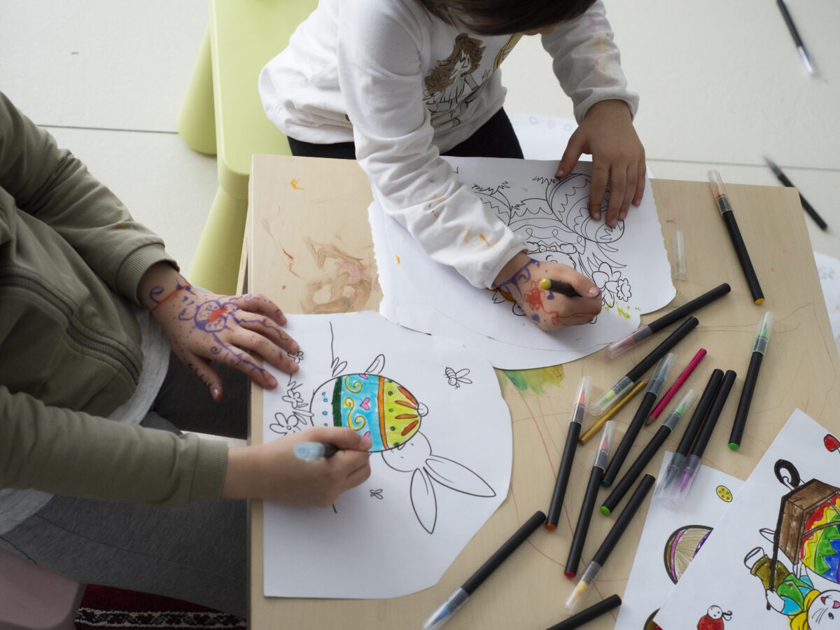 The Power of Art Therapy for Children: Using Creativity to Express Emotions and Heal Trauma.